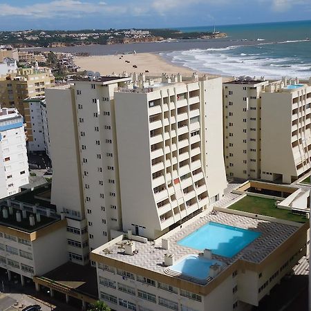 Apartamentos Varandas Da Rocha Portimão Exterior photo
