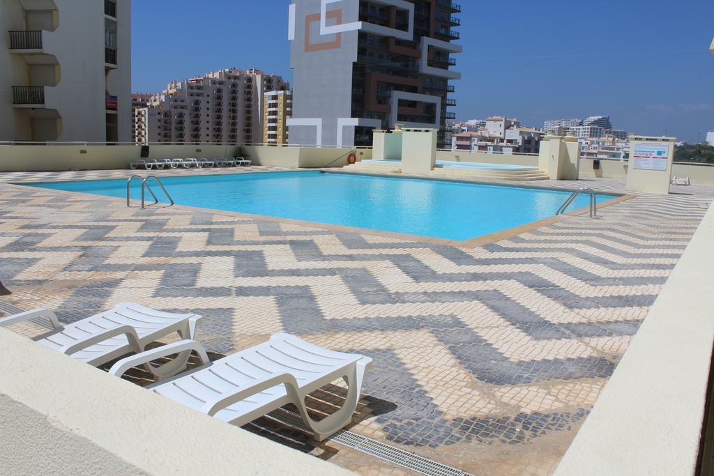 Apartamentos Varandas Da Rocha Portimão Exterior photo