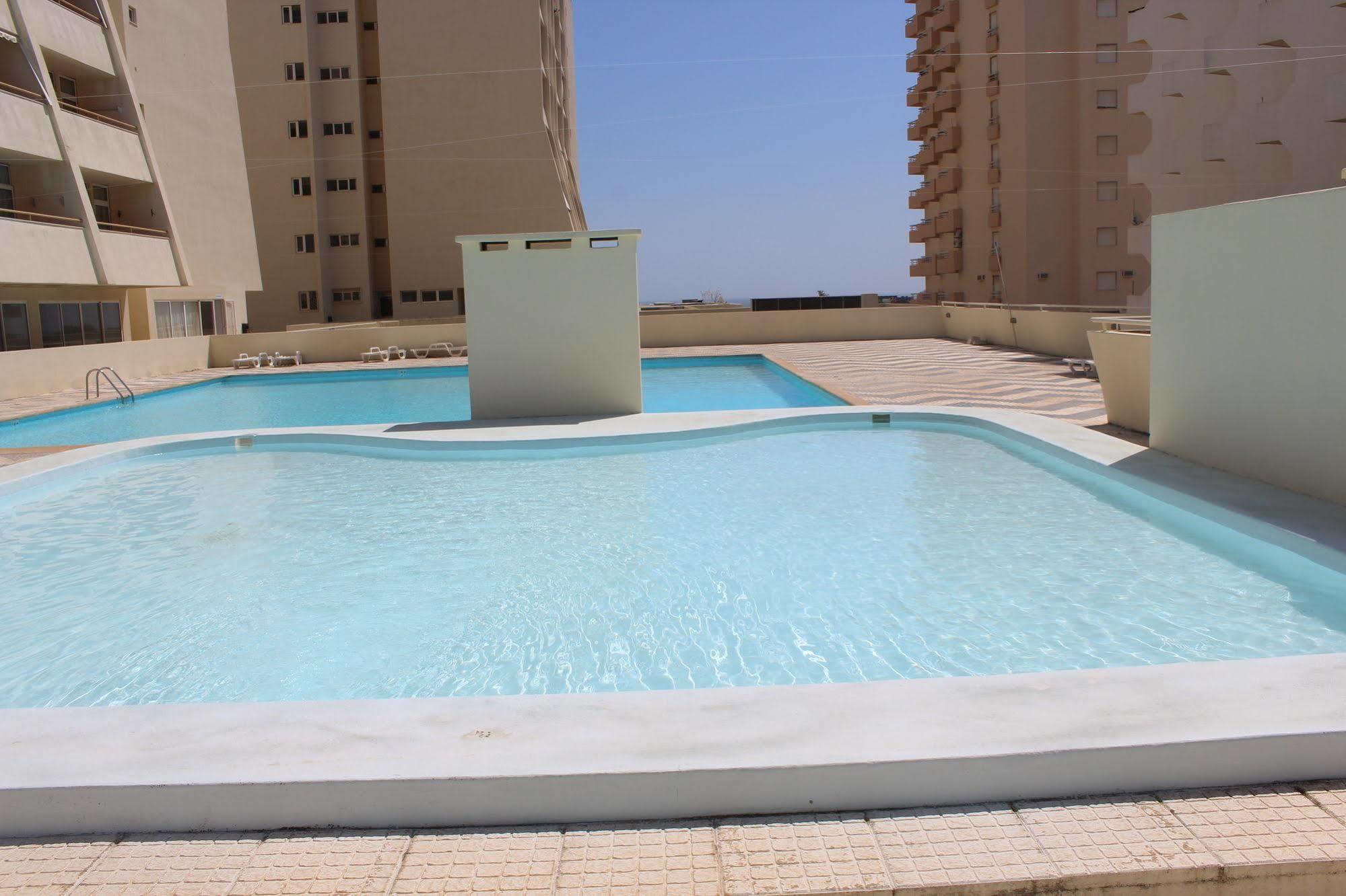 Apartamentos Varandas Da Rocha Portimão Exterior photo